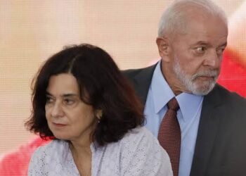 Lula confirma saída de Nísia Trindade do Ministério da Saúde