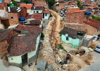 Prefeitura de Gravatá inicia obras de esgotamento sanitário na Rua João Vieira de Melo