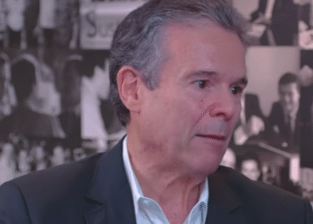 André de Paula planeja retorno à Câmara e admite adiar sonho de ser senador; ministro fala em priorizar reeleição de Raquel Lyra André de Paula planeja retorno à Câmara e admite adiar sonho de ser senador; ministro fala em priorizar reeleição de Raquel Lyra