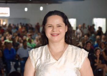 Gravatá: Verônica do Sindicato declara rompimento com Zé Mário e confirma que disputará presidência do STR Gravatá: Verônica do Sindicato declara rompimento com Zé Mário e confirma que disputará presidência do STR
