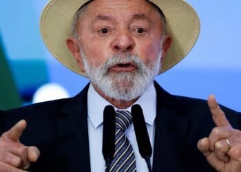 Lula recebe críticas por dizer que, por ele, Deus ‘deixou sertão sem água’