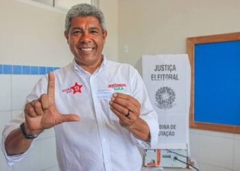 Petista, governador da Bahia fala em levar eleitores de Bolsonaro “para a vala”