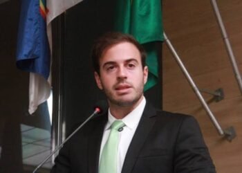 Filho de Gilson Machado faz desabafo na Câmara do Recife e acusa Moraes de autoritarismo e perseguição a aliados de Bolsonaro