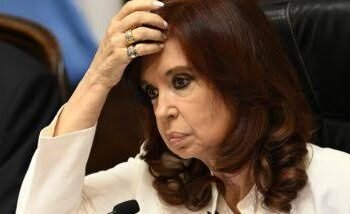 Argentina: Corte Suprema confirma condenação de 6 anos de prisão da ex-presidente Cristina Kirchner e inelegibilidade perpétua por corrupção