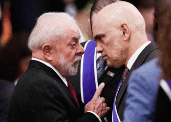 Mais de 79% da população brasileira rejeita aumento do IOF, aponta pesquisa Futura/Apex
