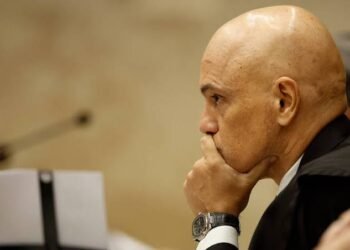 Em meio a sanções dos EUA, Moraes enfrenta racha no STF