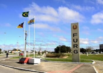 Justiça Federal determina cancelamento de cotas para transexuais em Universidade pública do Rio Grande do Sul 