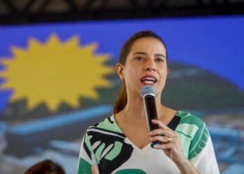 Mais distante de Lula: os caminhos de Raquel Lyra para 2026 começam a ficar evidentes