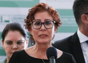 Justiça da Itália mantém prisão de Carla Zambelli