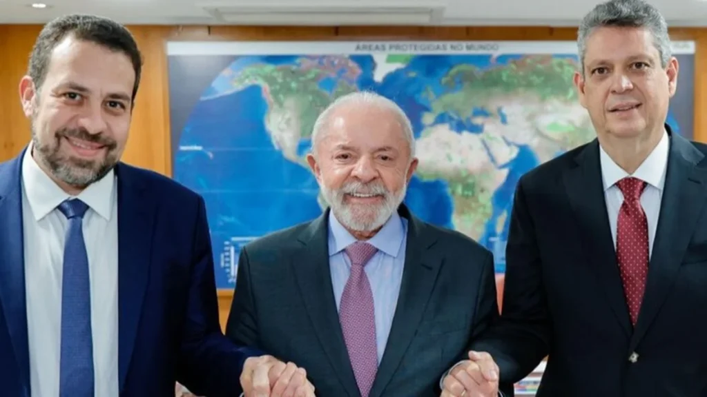 Presidente Luiz Inácio Lula da Silva confirma Guilherme Boulos como novo ministro da Secretaria-Geral da Presidência da República