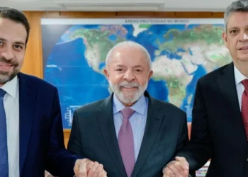 Guilherme Boulos assume Secretaria-Geral da Presidência, substituindo Márcio Macêdo no governo de Lula