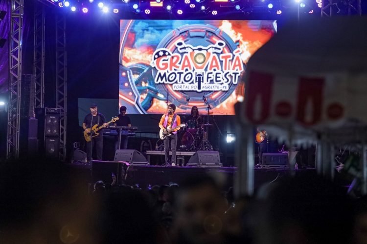 Show musical durante o Gravatá Motofest 2025 Show musical no Pátio de Eventos durante o Gravatá Motofest 2025