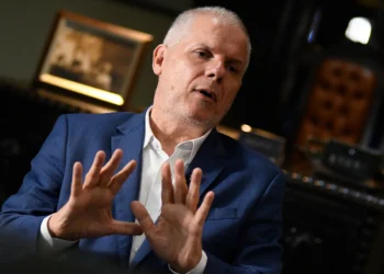 Ex-presidente do INSS Alessandro Stefanutto é preso em operação contra descontos indevidos