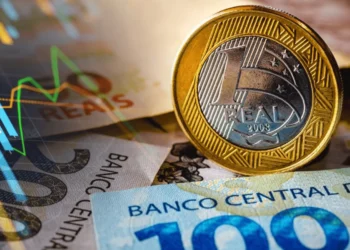 Brasil perde posição no ranking mundial do PIB e deixa lista das dez maiores economias do mundo