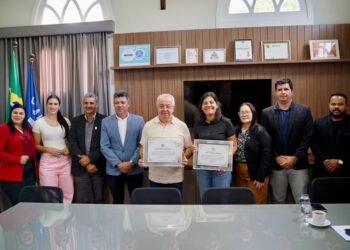 Gravatá: Joselito Gomes e Viviane Facundes recebem Moção de Aplausos da Câmara de Chã Grande