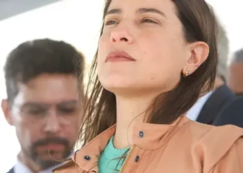 Reportagem da Record denuncia Polícia Civil de Pernambuco de espionar opositores de Raquel Lyra
