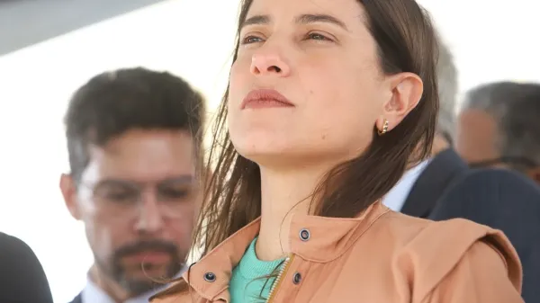Reportagem da Record exibe denúncia de espionagem na Polícia Civil de Pernambuco contra adversários políticos da governadora Raquel Lyra