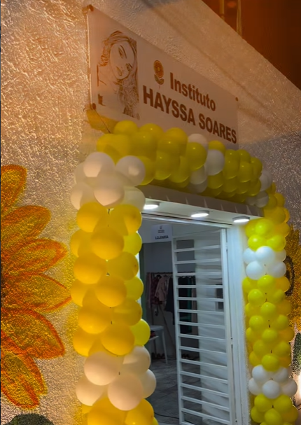 Fachada da nova sede do Instituto Hayssa Soares em Gravatá na Rua Vicente de Paula