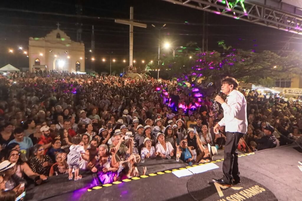 Adilson Ramos se apresenta para grande público no Alto do Cruzeiro durante a Semana Santa 2026