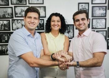 Ninha Professora é lançada como pré-candidata à Alepe pelo PSB de  Gravatá