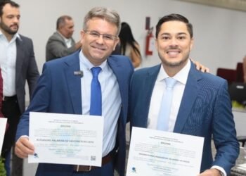 Justiça Eleitoral determina cassação e inelegibilidade do prefeito e vice de Afogados da Ingazeira