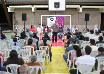 Regularização fundiária: Gravatá entrega 91 títulos de propriedade para moradores do Loteamento Cruzeiro II