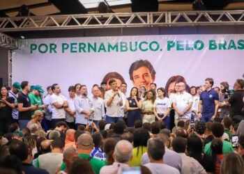Daniel Coelho lança pré-candidatura a deputado federal em evento no Recife