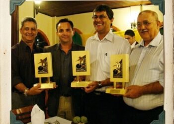 Jânio, Jadeildo e Jandelson Gouveia: os irmãos eleitos prefeitos ao mesmo tempo na Mata Sul de Pernambuco em 2008