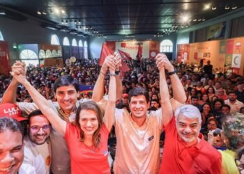 João Campos leva o “Chega Junto Pernambuco” a Caruaru e mira fortalecimento no interior para disputa das eleições 2026