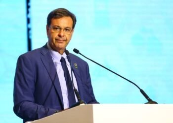 Nos EUA, Gilson Machado aposta no diálogo para barrar tarifa sobre frutas do Vale do São Francisco e fala em desinteresse do governo Lula