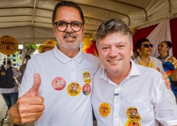 Em Gravatá, Ozano Brito declara apoio à reeleição de Sileno Guedes para deputado estadual Em Gravatá, Ozano Brito declara apoio à reeleição de Sileno Guedes para deputado estadual