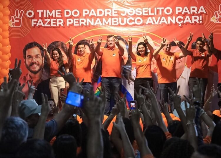 Joselito Gomes apresenta chapa para 2026 em Gravatá com Viviane Facundes na disputa pela Alepe