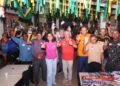 No Recife, Viviane Facundes participa de encontro com apoiadores no Pina No Recife, Viviane Facundes participa de encontro com apoiadores no Pina