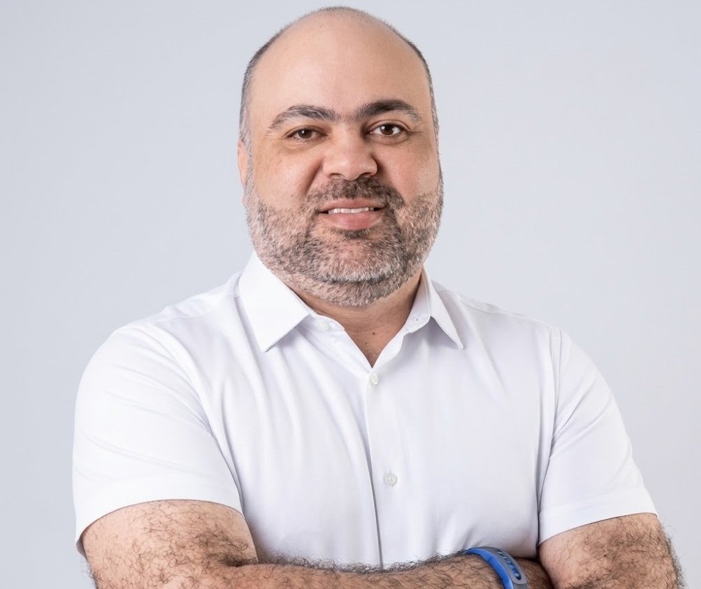 Retrato oficial do empresário Pê Guerra, candidato a deputado federal pelo PSDB em Pernambuco.