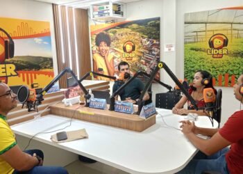 Apoiadores de Lula promovem passeata nesta sexta-feira (23) em Chã Grande; membros da organização demonstraram otimismo no Panorama Político