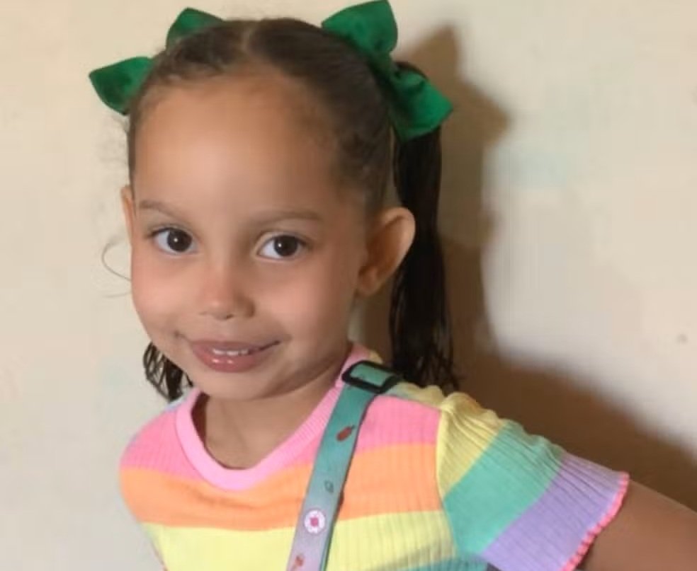 Retrato da estudante Maria Liz Prazeres Santos, de 6 anos, vítima de incêndio em residência em João Alfredo.