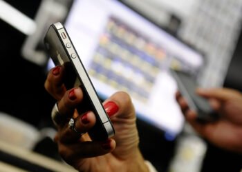 Pedido de voto neste domingo de eleições é proibido também nas redes sociais