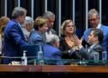 Senado aprova fim da escala 6×1 e prevê jornada de 40 horas semanais